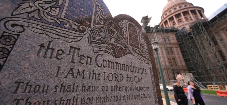 new-texas-law-will-require-ten-commandments-to-be-posted-in-every-public-school-classroom