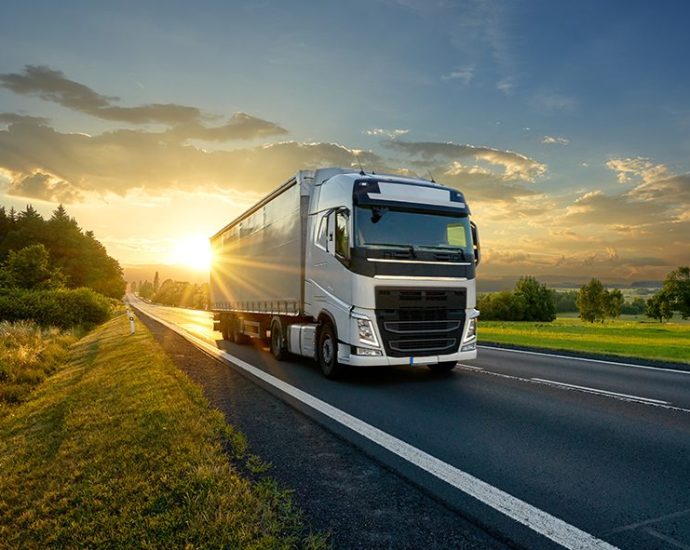 smart-freight-centre-and-pragmacharge-partner-to-electrify-europe’s-busiest-road-freight-corridor