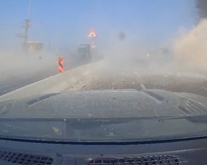 dashcam-captures-huge-blast-in-ashdod-in-israel