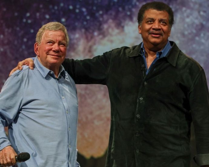 ‘Star Trek’ actor William Shatner and astrophysicist Neil deGrasse Tyson’s space bromance takes off in new ‘The Universe Is Absurd’ show