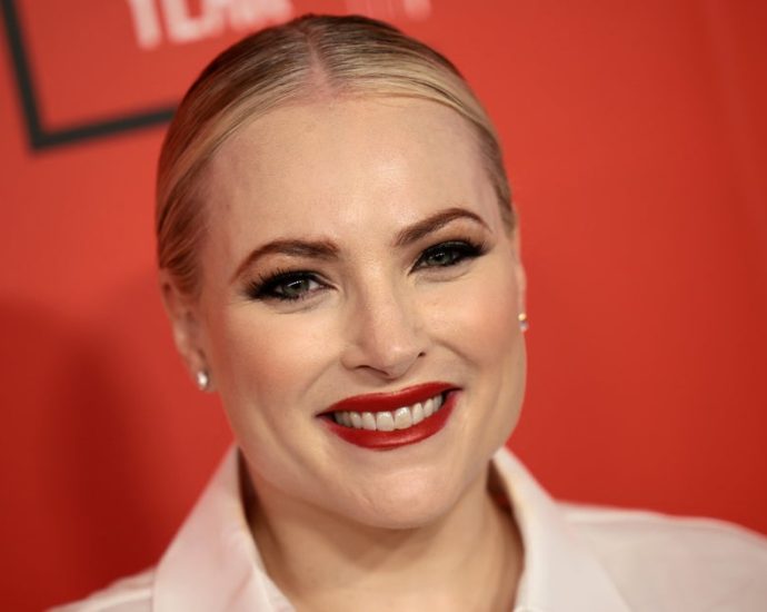 meghan-mccain-reveals-she’s-pregnant-in-a-‘weird-way’-during-usha-vance-interview