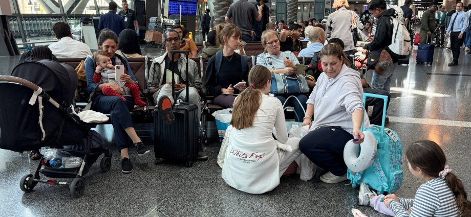 travel-disruptions-still-hit-middle-east-in-wake-of-us-israel-iran-conflict