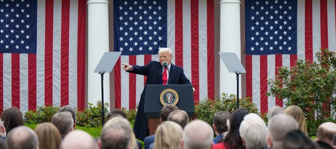 the-traitor-exaggerates-tariff-revenue
