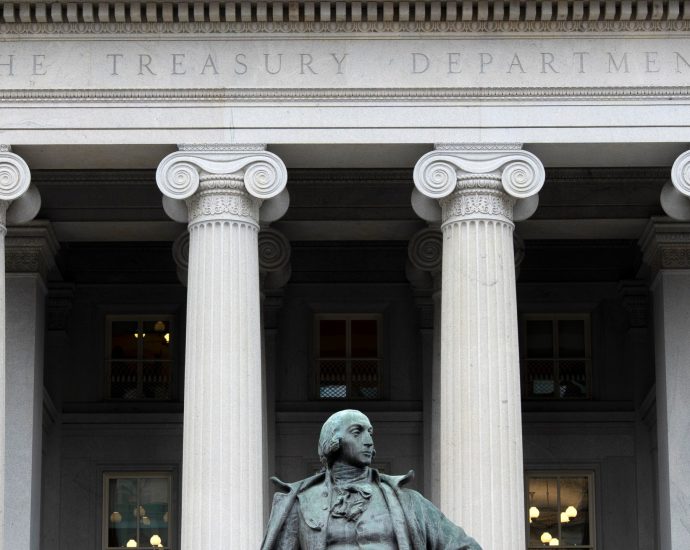 us-sanctions-mexican-banks,-alleging-connections-to-cartel-money-laundering