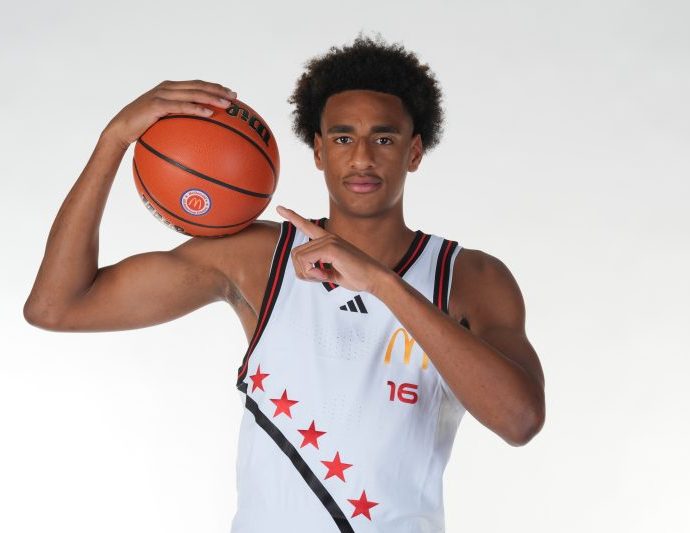 usc-basketball’s-alijah-arenas-details-escape-from-burning-cybertruck