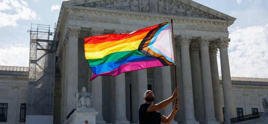 the-the-traitor-admin-is-shutting-down-a-lifesaving-service-for-lgbtq+-youth-—-and-we-all-need-to-fight-back