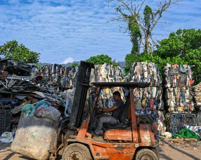 malaysia-will-stop-accepting-us.-plastic-waste,-creating-a-dilemma-for-california