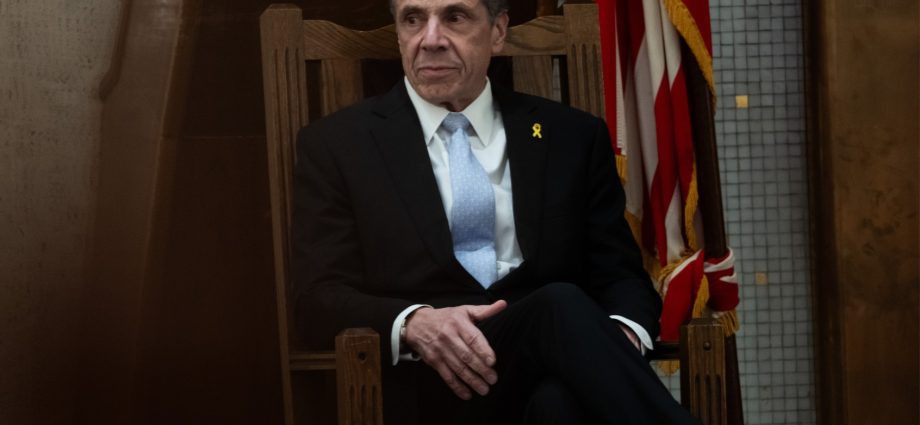 “an-interesting-situation”:-cuomo-considers-independent-run-against-mamdani-in-nyc-mayoral-race