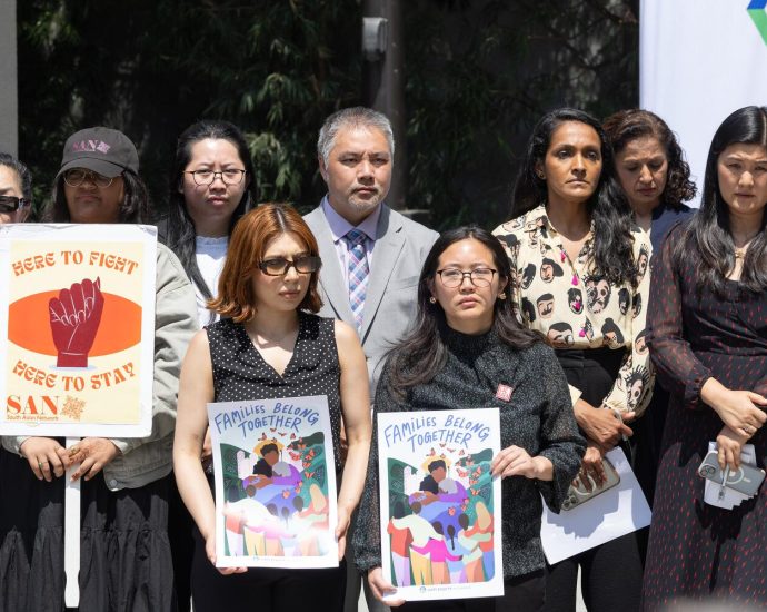 asian-american-leaders-urge-their-communities-to-stand-by-latinos,-denounce-ice-raids