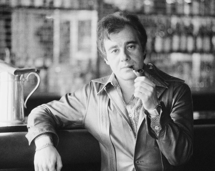 lalo-schifrin,-composer-of-the-‘mission:-impossible’-theme,-dies-at-93