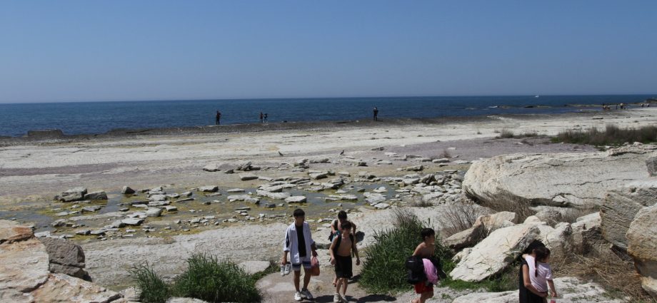 ‘the-caspian-sea-is-shrinking.-it-is-visible-with-the-naked-eye’