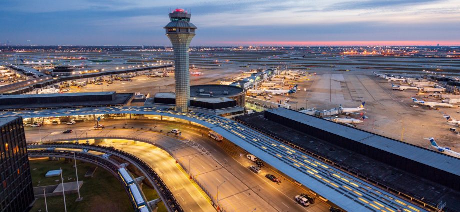 chicago-o’hare’s-airfield-security-comes-into-question-after-another-breach-occurs