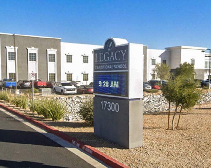 arizona-5th-graders-plotted-to-murder-boy-in-bathroom-and-make-it-look-like-suicide,-police-say