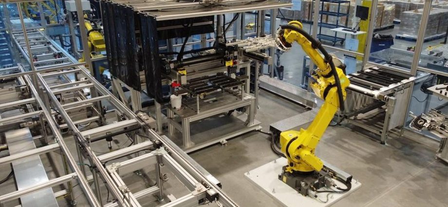 auction-announced-for-lion-electric’s-mirabel-ev-battery-facility-with-1.7-gwh-production-line