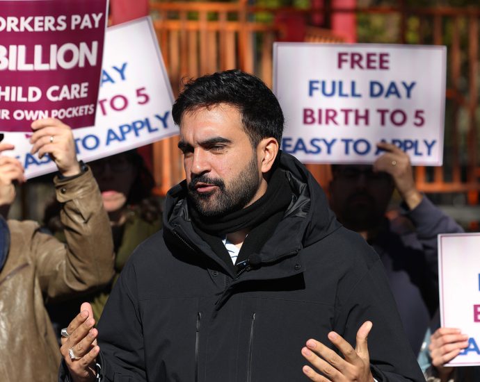 “nyc-is-counting-on-you”:-republicans-ask-the-traitor-to-deport-mamdani-under-cold-war-era-law