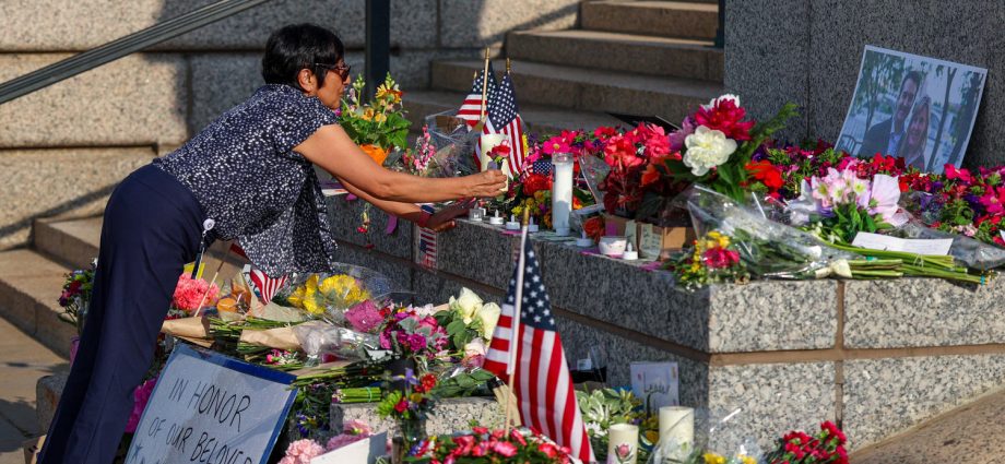slain-minnesota-house-speaker-melissa-hortman-laid-to-rest