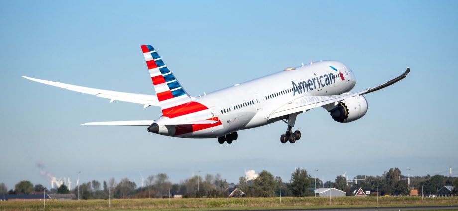 american-airlines-gets-faa-green-light-to-fly-new-premium-heavy-787s-with-fewer-crew