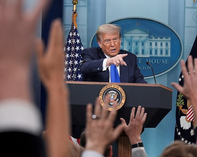 why-manufacturing-consent-for-war-with-iran-failed-this-time