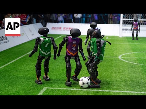 china-hosts-its-first-fully-autonomous-ai-robot-soccer-match