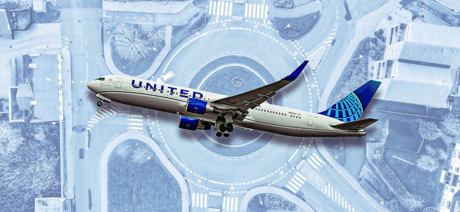 unusual:-united-airlines-has-11-routes-that-do-not-involve-the-us