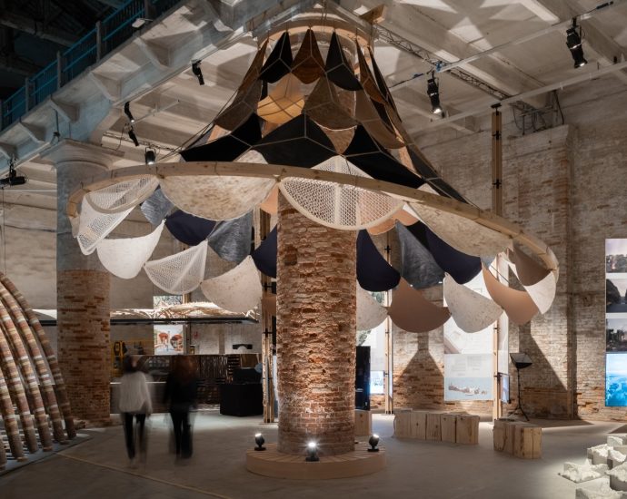 vamo-proposes-an-alternative-to-architectural-permanence