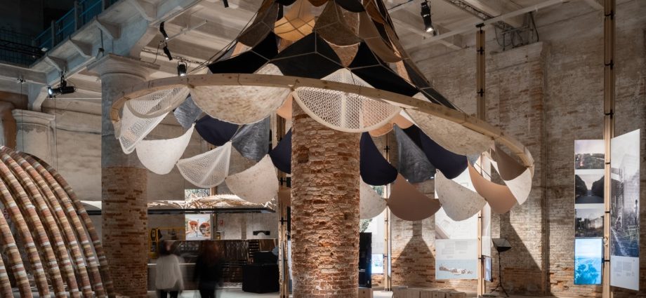 vamo-proposes-an-alternative-to-architectural-permanence