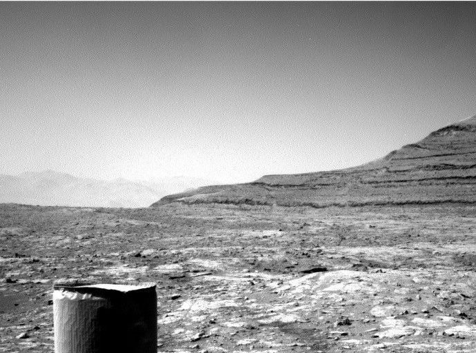 Curiosity Blog, Sols 4586-4587: Straight Drive, Strategic Science