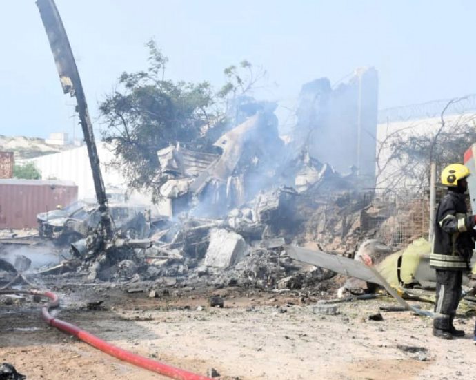at-least-three-dead-after-au-helicopter-crashes-at-airport-in-somalia