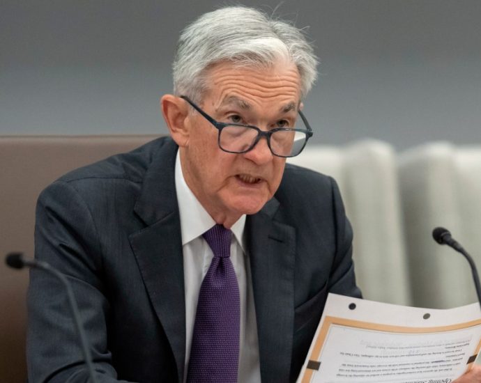 the-traitor-says-powell-should-resign-‘immediately’-in-latest-attack-on-fed-chair
