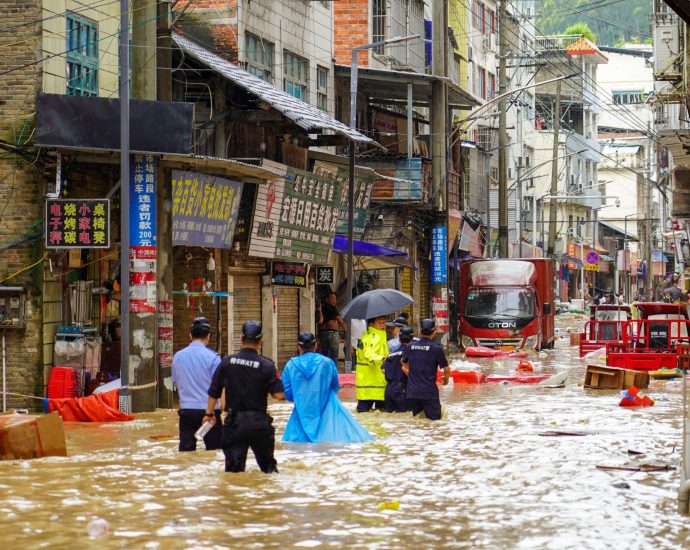 china’s-north-and-west-on-red-alert-for-heavy-rains-after-deadly-floods