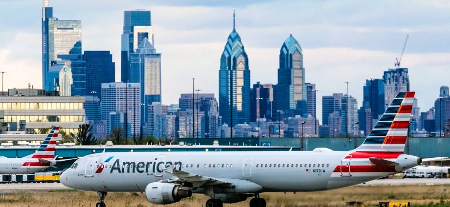 american-airlines-passenger-to-pay-$60,000-after-sneaking-onto-flight