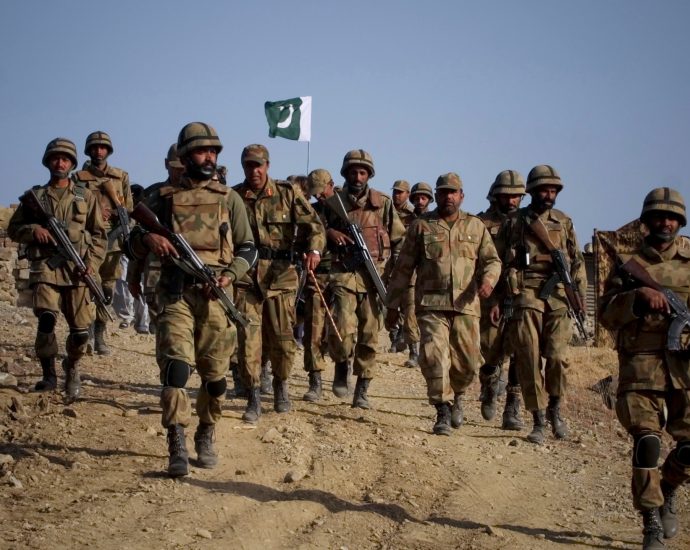 pakistan’s-army-says-it-killed-30-fighters-trying-to-cross-afghan-border