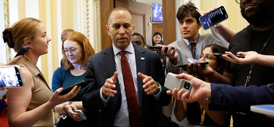 “i’ll-take-my-time”:-jeffries’-9-hour-rebuke-breaks-record