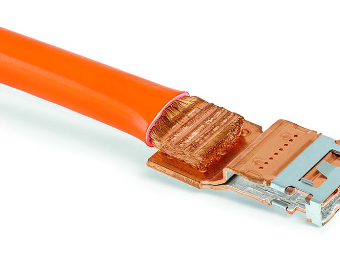 energy-efficient-ultrasonic-welding-in-the-smallest-spaces