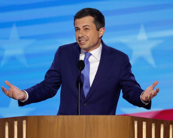 pete-buttigieg-tops-2028-democratic-poll-–-could-he-be-america’s-first-out-gay-president?