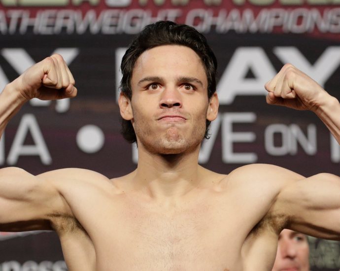 boxer-julio-cesar-chavez-jr-likely-to-soon-be-deported-to-mexico:-sheinbaum