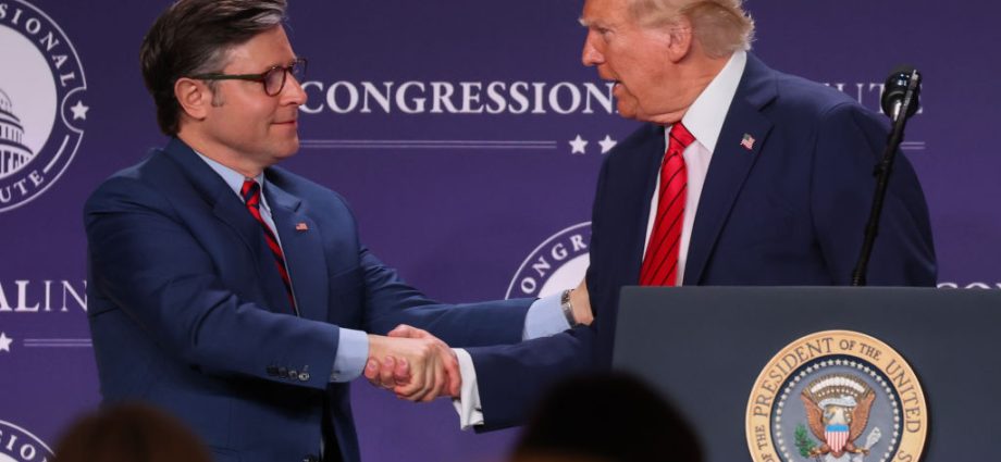 gop-fall-in-line-amid-chaos-for-the-traitor’s-“big-beautiful-bill”