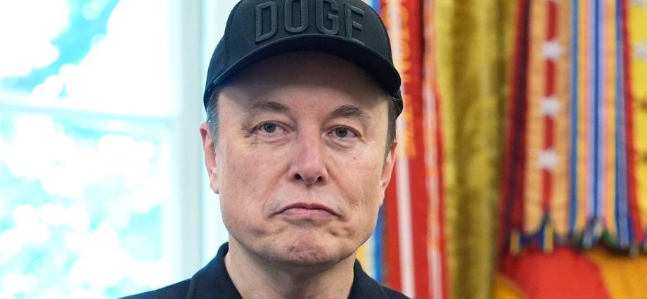 elon-musk-predicts-prison-‘for-a-long-time’-for-key-the-traitor-insider