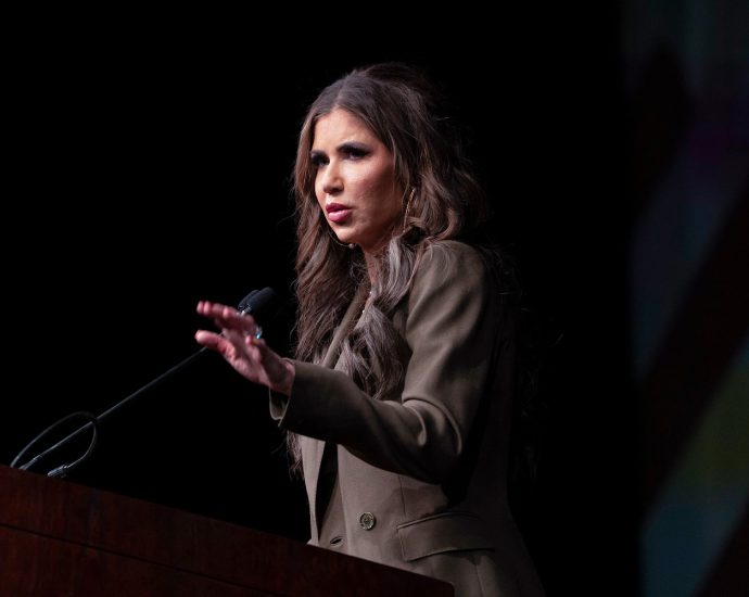 kristi-noem-addresses-concerns-about-warnings-sent-during-texas-storms