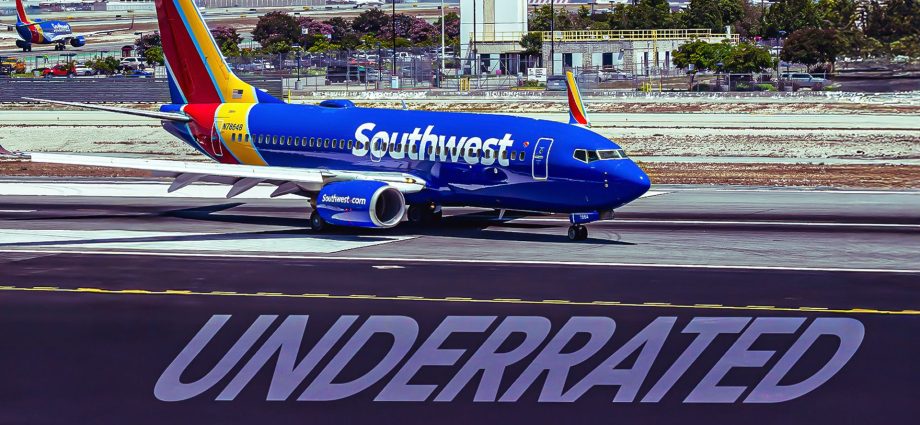 forget-lax:-fly-to-los-angeles’-most-underrated-airport-instead