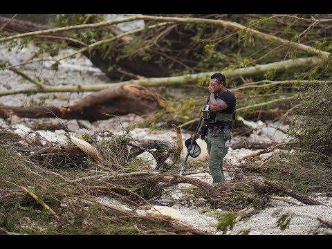 watch-live:-texas-officials-give-update-on-flood-rescue-efforts