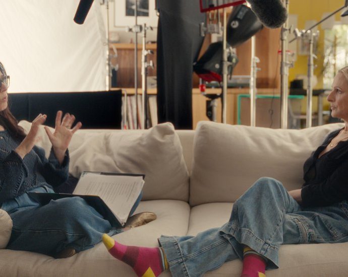 ‘our-hands-are-loud’:-documentary-creates-a-new-visual-language-to-tell-a-trailblazer’s-story