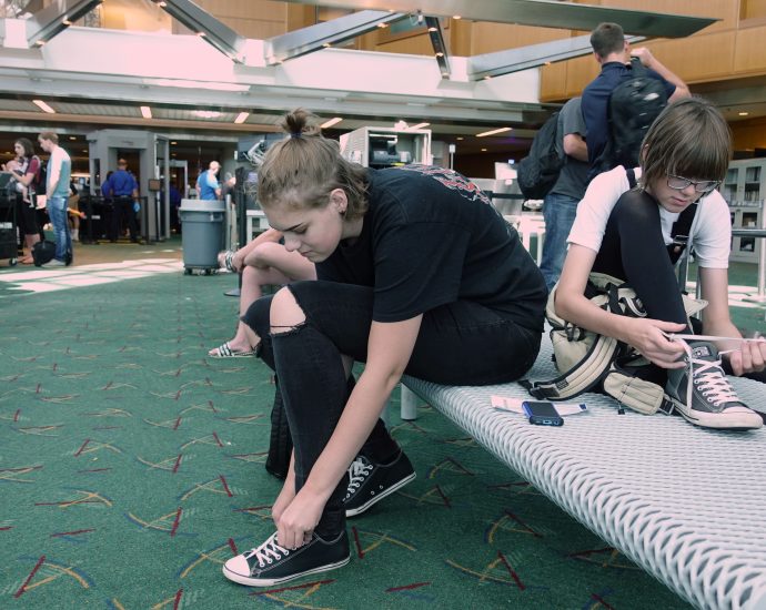 tired-of-taking-off-your-shoes-at-the-airport?-you-may-not-have-to-anymore