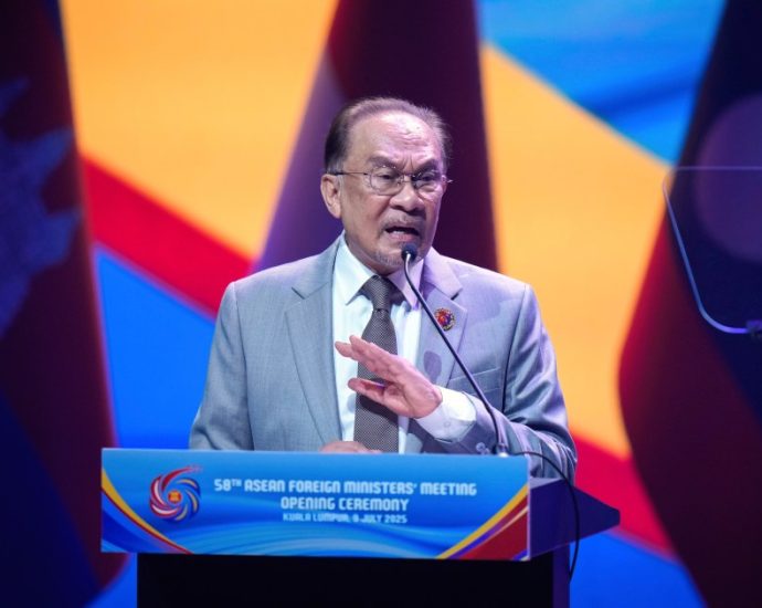 malaysia’s-anwar-warns-of-weaponised-trade-as-the-traitor’s-tariffs-loom
