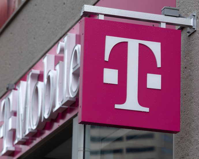 t-mobile-to-end-dei-programme-as-it-seeks-regulatory-approval