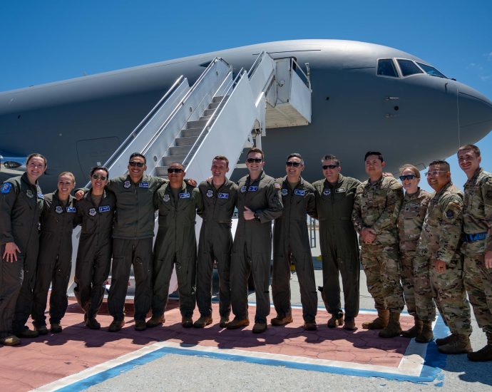 us-air-force-may-order-more-kc-46s,-scrap-stealth-tanker,-according-to-budget