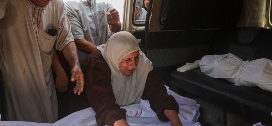 ‘beyond-horrific’:-several-killed-in-israeli-attack-on-north-gaza-school