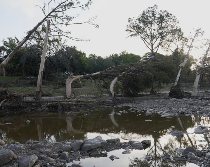 former-commissioner-of-flooded-texas-county-says-siren-system-would-have-saved-lives