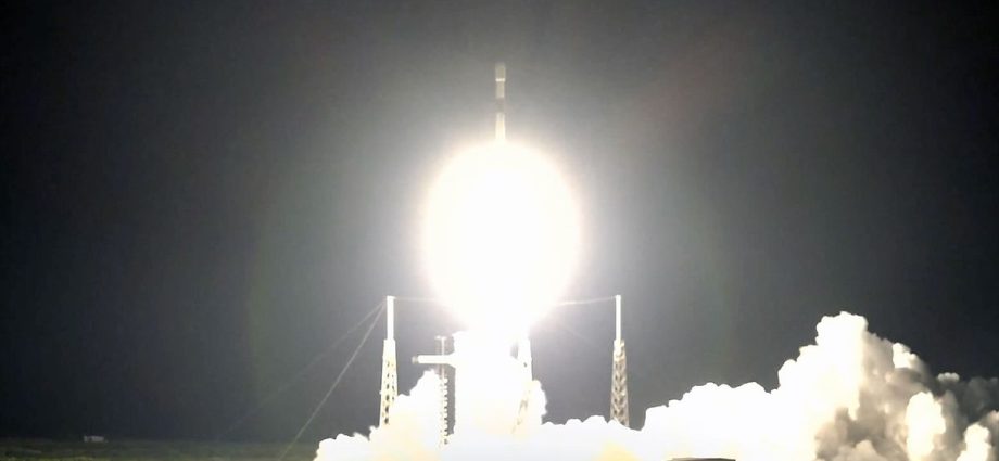 SpaceX launches mystery satellite to geostationary transfer orbit