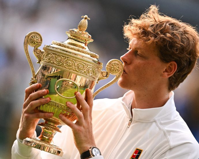 sinner-beats-alcaraz-to-win-wimbledon-2025-grand-slam-title